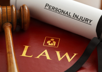 personal injury lawyer