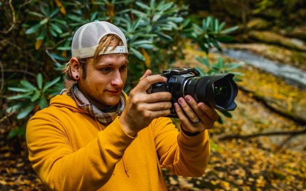 How To Choose the Right Image for a Canvas Print