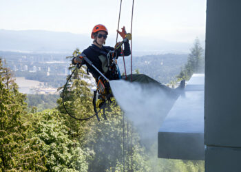 Rope Access Cleaning