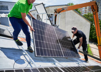 removing solar panels